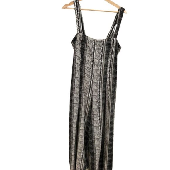 Urban Outfitters Edith Relaxed Square-Neck Wide Leg Jumpsuit Size Medium - Picture 7 of 10